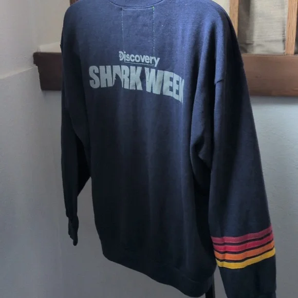 ✨ Rare Aviator Nation X Discovery Channel Shark Week Crew Neck Size Large
